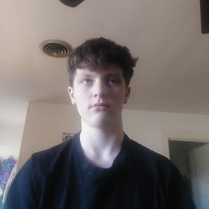 Meet your Posher, Aaron